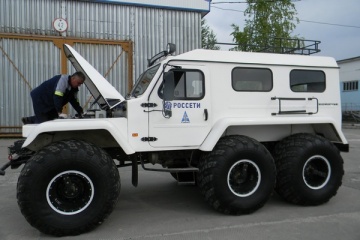 Нефтеюганские электрические сети готовят транспорт к зиме