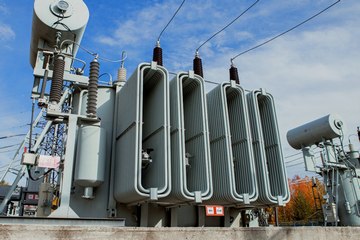 В Югре повысили надежность электроснабжения нефтепроводов 