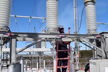 В Югре провели ультразвуковую диагностику электрических подстанций 