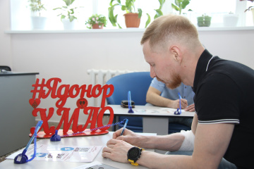 Энергетики сдали более 60 литров крови в ходе благотворительной акции