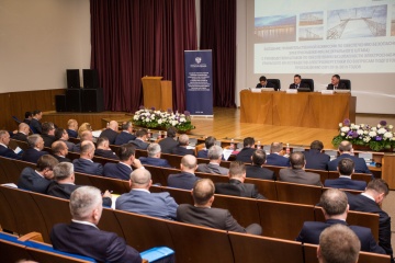 Андрей Черезов на базе «Тюменьэнерго» провёл совещание по подготовке УрФО к ОЗП 