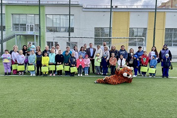 Тюменские энергетики помогли подготовить к школе более 300 детей 