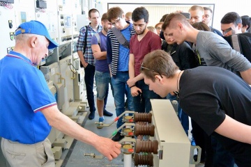 Стремиться к профессиональному успеху: студенты посетили полигон соревнований