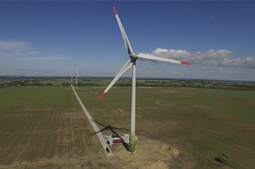 Александр Новак и Павел Ливинский ввели в эксплуатацию самый современный в России ветропарк