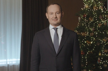 Глава «Россетей» Павел Ливинский поздравил сотрудников Группы и всех коллег с Днем энергетика и 100-летием со дня принятия Плана ГОЭЛРО