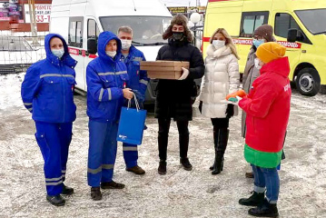 Югорские энергетики поддержали Всероссийскую акцию  «Маленькие радости для врачей»
