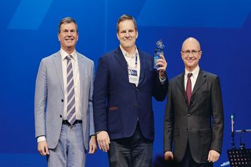 Представитель Группы «Россети» стал одним из победителей «Лидеров России»