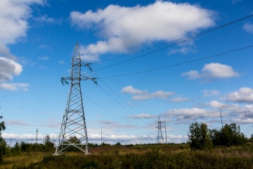 Подразделения компании «Россети Тюмень» в ЯНАО выполнили половину годовой ремонтной программы