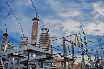 Югорские энергетики повысили надёжность электроснабжения  жителей поселка Таежного 