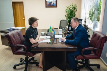 Губернатор Югры Наталья Комарова и глава компании «Россети Тюмень» Алексей Солдатенко обсудили перспективы сотрудничества