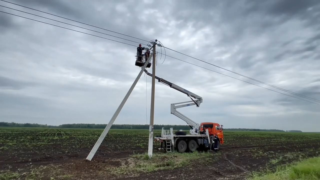 Работы на ВЛ 10 кВ в Горьковском МО