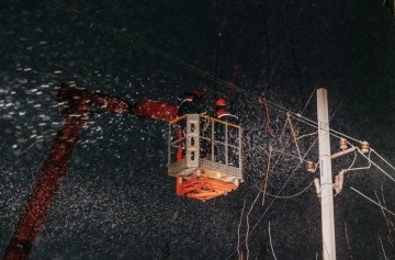 «Россети» на фоне циклона восстанавливают электроснабжение потребителей в регионах Центра и Северо-Запада России