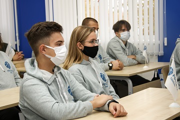 Школьники Тюменского макрорегиона стали победителями первого тура олимпиады «Россети»