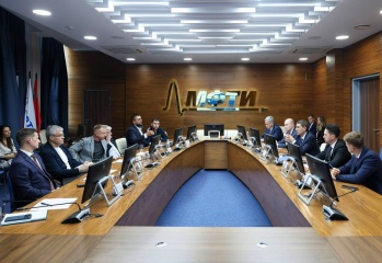 «Россети» и МФТИ обсудили разработку перспективных технологий для электросетевого комплекса