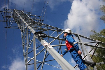 Энергетики повысили надежность электроснабжения 80 тысяч жителей Югры