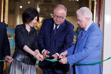 В Эрмитаже при поддержке Группы «Россети» открылась выставка «Цари и рыцари. Роман со Cредневековьем»