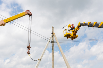 «Россети Тюмень» задействовали порядка 80 энергетиков для комплексной реконструкции распредсетей в Тюменском районе 