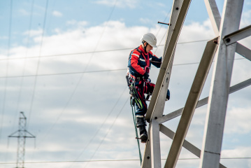 На светлой стороне: как в Тюменской области развивают электроснабжение частного сектора