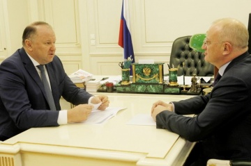 Николай Цуканов провел рабочую встречу с генеральным директором АО «Тюменьэнерго» Александром Мелиховым