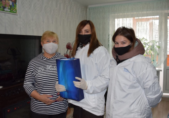 «Россети Тюмень» поддержали социальную акцию ко Дню пожилого человека в Югре