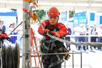 Более 180 энергетиков приняли участие в открытых чемпионатах профмастерства Группы «Россети», состоявшихся в Краснодаре и Екатеринбурге