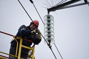 Энергетики повысили надежность электроснабжения 6 населённых пунктов в Югре