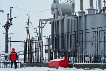 Энергетики повысили надежность электроснабжения объектов транспортировки нефти в двух регионах России