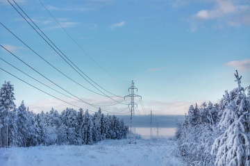 В компании «Россети Тюмень» приступили к монтажу оборудования, не имеющего аналогов в России