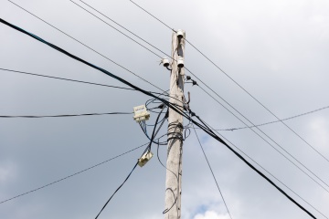 В Тюменской области выявили свыше 20 тысяч незаконных подвесов линий связи на опорах ЛЭП