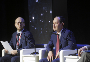 «Россети» на РИФ в Сочи представили стратегию построения в России цифровой сети до 2030 года  