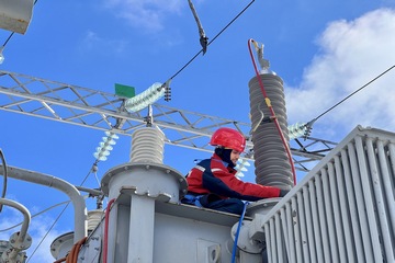 Энергетики повысили надежность электроснабжения одного из первых нефтяных месторождений в Западной Сибири 