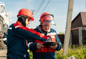 «Серые» строители почти 50 раз лишили тюменцев света