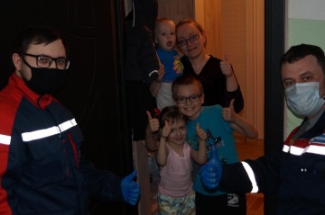 #МыВместе: «Россети Тюмень» оказали поддержку нуждающимся семьям