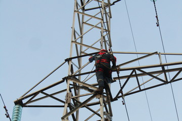 Ямальские энергетики повысили надежность электроснабжения аэропорта за Полярным кругом