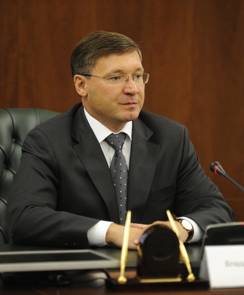 Губернатор Тюменской области В. Якушев.jpg