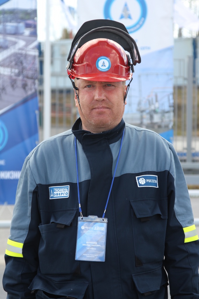 Балабанов Николай Павлович старший мастер.JPG