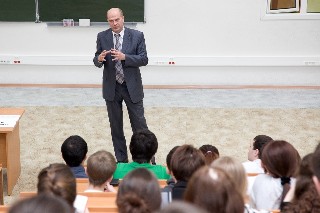 день работодателя сурГУ.jpg