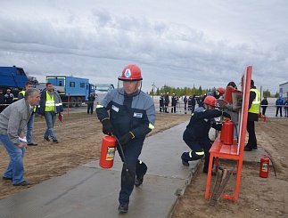 Соревнования профмастерства водителей АО "Тюменьэнерго"