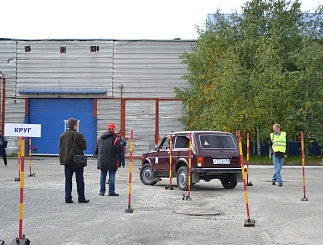 Соревнования профессионального мастерства среди водительского персонала ОАО "Тюменьэнерго"