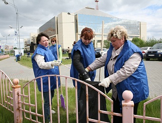 Фоторепортаж: Субботник "Сделай свой город чище"