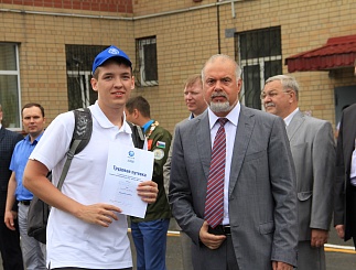 Бойцы стройотряда "Энергетик" получили трудовые путеки