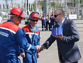 Команда Сургутских электрических сетей стала победителем соревнований профессионального мастерства, проведенных ОАО «Тюменьэнерго» в Нижневартовске