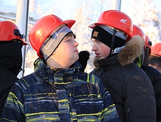 Экскурсия студентов Сургутского профессионального колледжа на ПП "Победа"