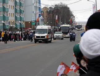 Спорт и труд рядом идут: сотрудница «Тюменьэнерго» Екатерина Садовникова приняла участие в эстафете Олимпийского огня