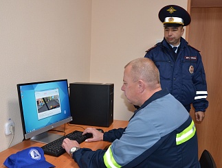 Соревнования профмастерства водителей АО "Тюменьэнерго"