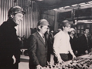 Чтобы помнили: в Сургуте избирательному участку присвоено имя выдающегося энергетика