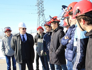 Экскурсия студентов СПК на ПС "Геолог"