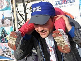 Сборная «Тюменьэнерго» получила кубок друзей городского молодежного фестиваля «На крыло!»