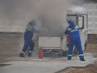 Соревнования профмастерства водителей АО "Тюменьэнерго"