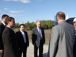 Энергетики ОАО «Тюменьэнерго» сделали полезный подарок нефтяникам ОАО НК «Роснефть» к профессиональному празднику